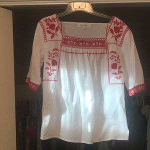 Linen embroidered red and white blouse